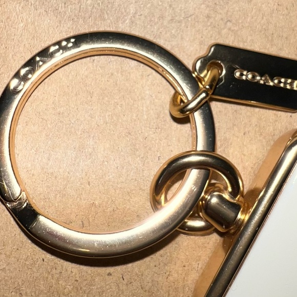 COACH BAG CHARM!! - Picture 4 of 4